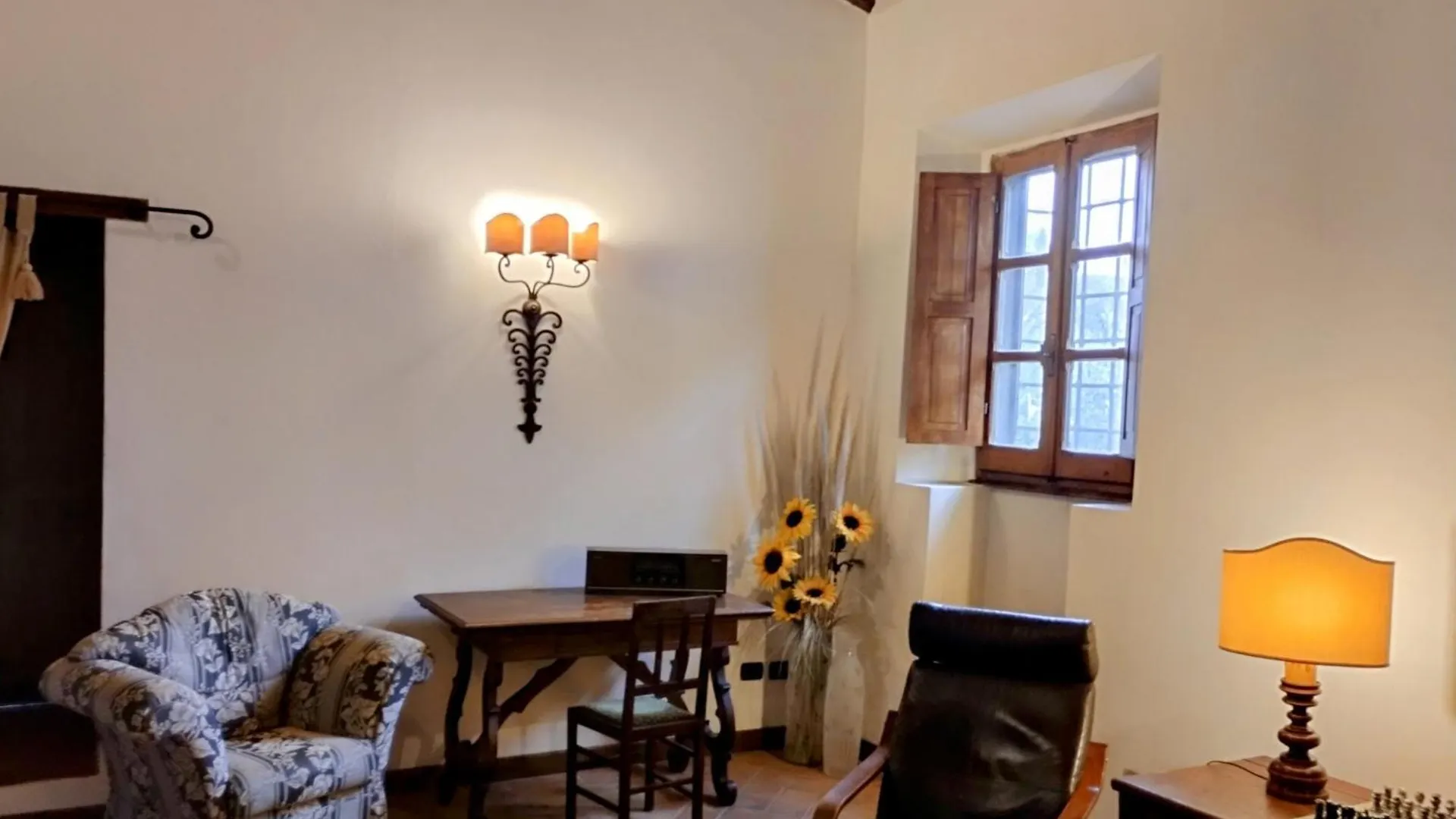 Tuscan Rooms Greve in Chianti Italy